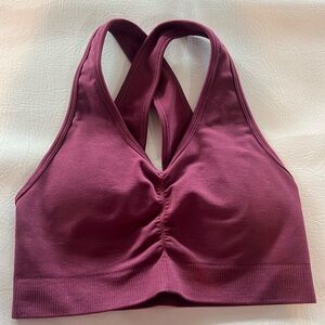 Alphalete sports bra